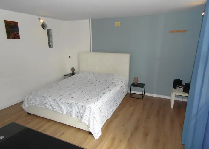 L'etable Zajazd Saint-Maximin (Isere)